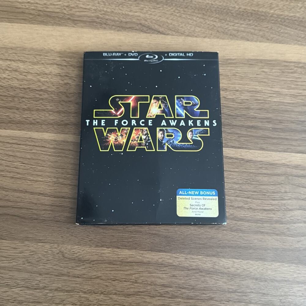 "Star Wars: The Force Awakens" (Blu-Ray + DVD + Digital) with Slip Cover